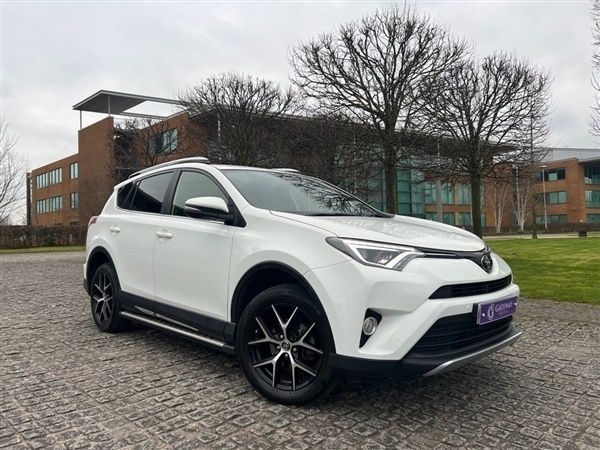 White Used 2017 Toyota RAV4 SUV | £16,995 (Good price) - Image 1/1