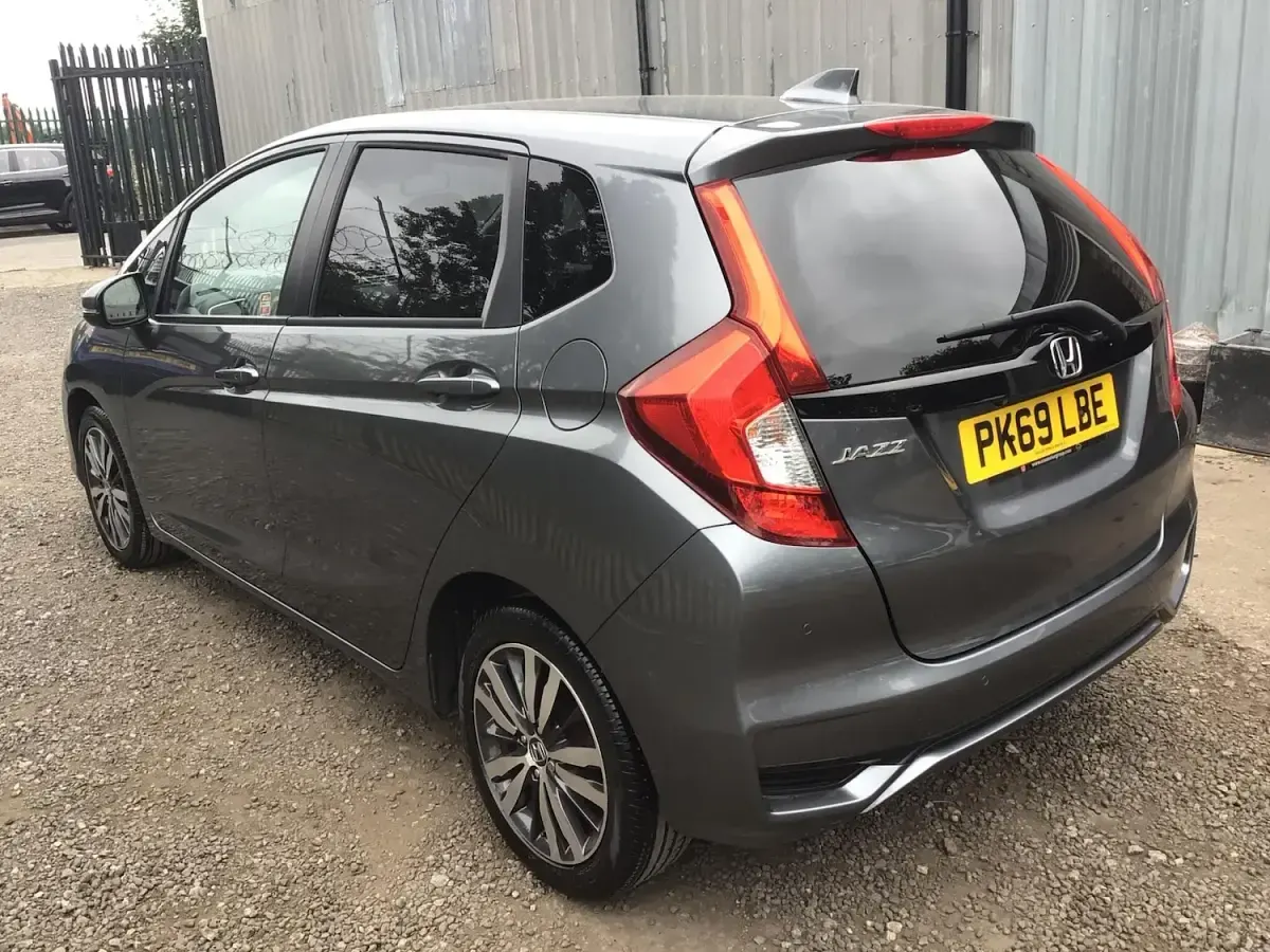 Used Honda Jazz EX 102 HP (75 kW) 2019 Grey Hatchback