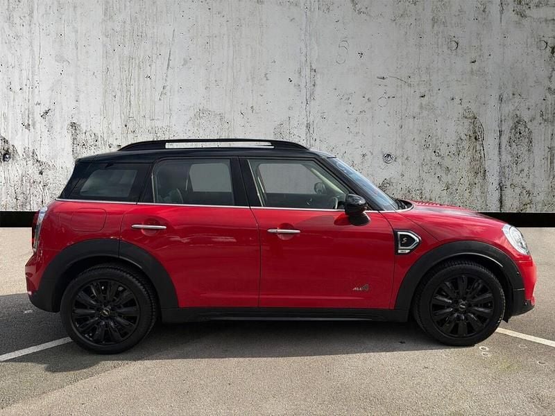 Usado Mini Cooper S Countryman 189 CV (139 kW) 2018 Rojo SUV