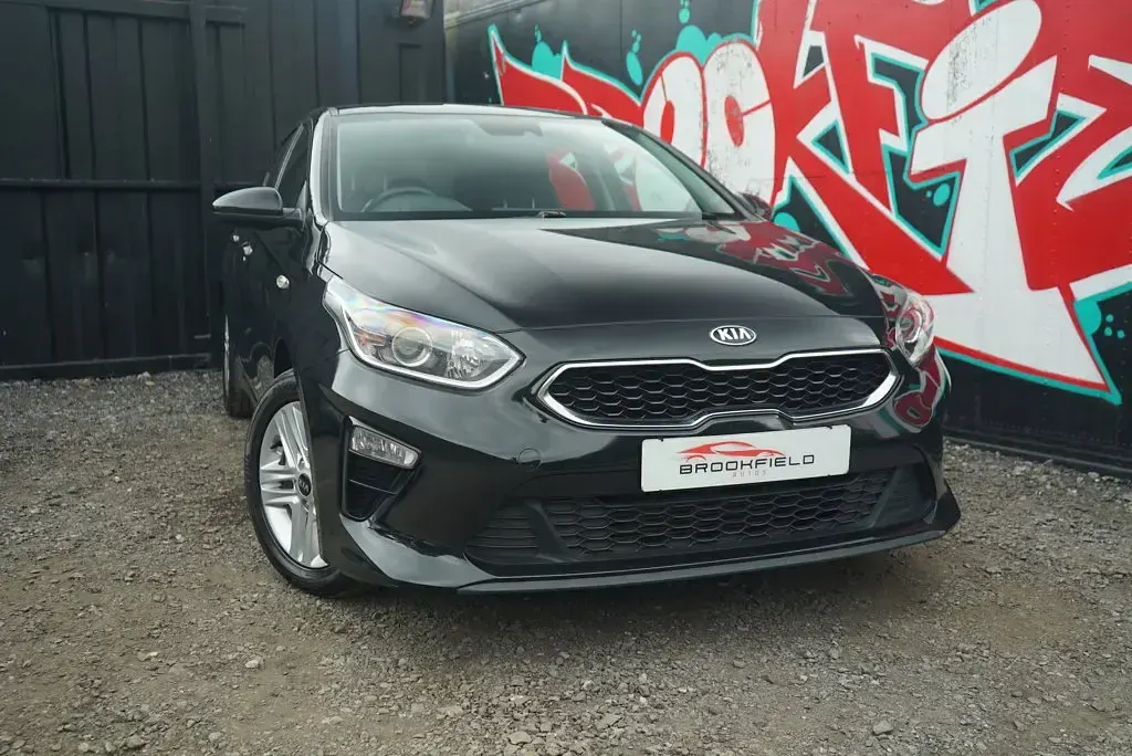 Used Kia Ceed 118 HP (86 kW) 2020 Black Hatchback