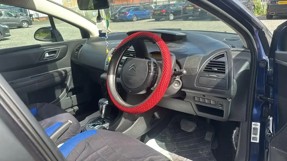 Used Citroën C4 2008 Blue Hatchback
