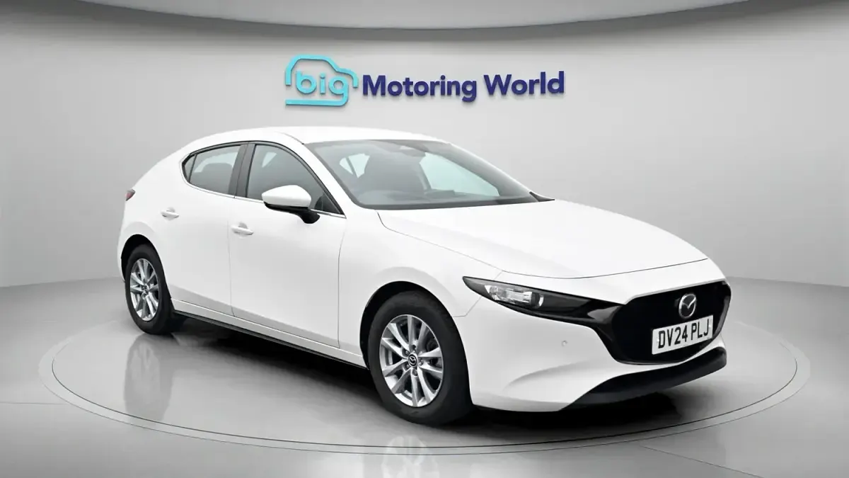 Used Mazda 3 Center-Line 122 HP (89 kW) 2023 Hatchback