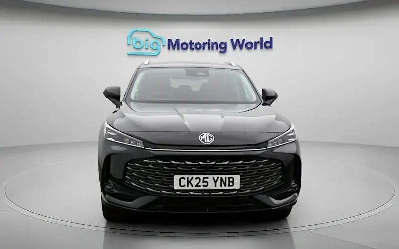 Used MG HS Trophy 303 HP (222 kW) 2025 Black SUV