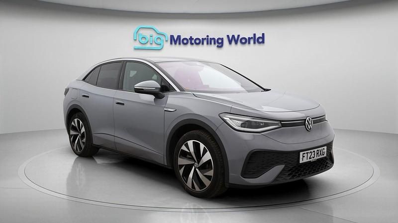 Grey Used 2023 VW ID.5 Pro SUV | £23,000 (Fair price) - Image 1/4