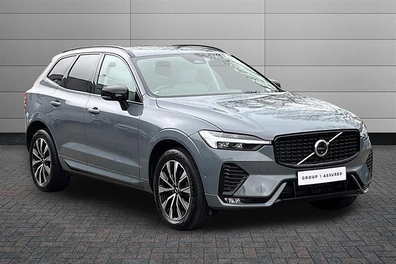 Used Volvo XC60 Plus 250 HP (183 kW) 2022 Grey SUV