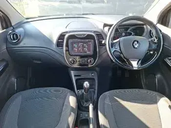 Used Renault Captur Dynamique 90 HP (66 kW) 2015 Black SUV