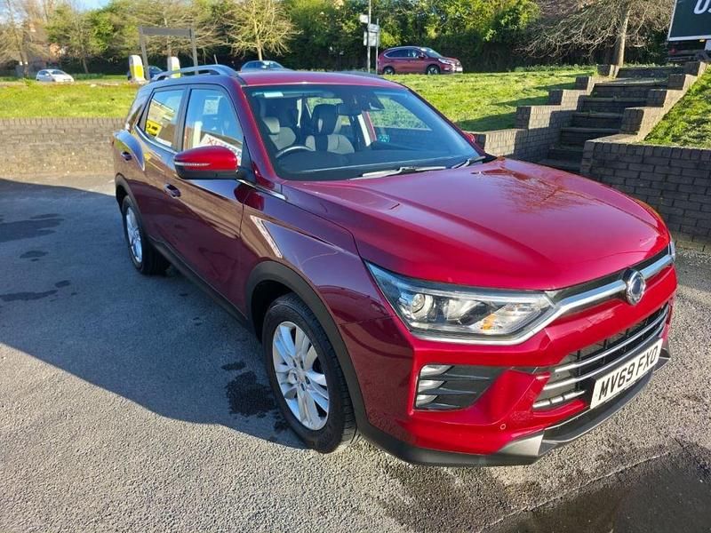Used Ssangyong (KGM) Korando 136 HP (100 kW) 2019 Red Estate