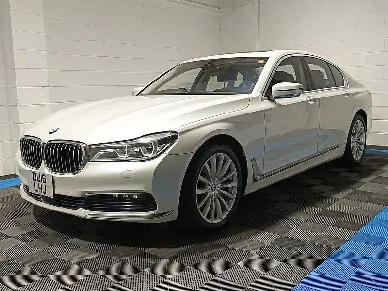 Used BMW 740 Comfort Edition 2026 White Sedan