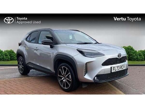 Silver Used 2023 Toyota Yaris Cross Sport SUV | £23,036 (Fair price) - Image 1/4
