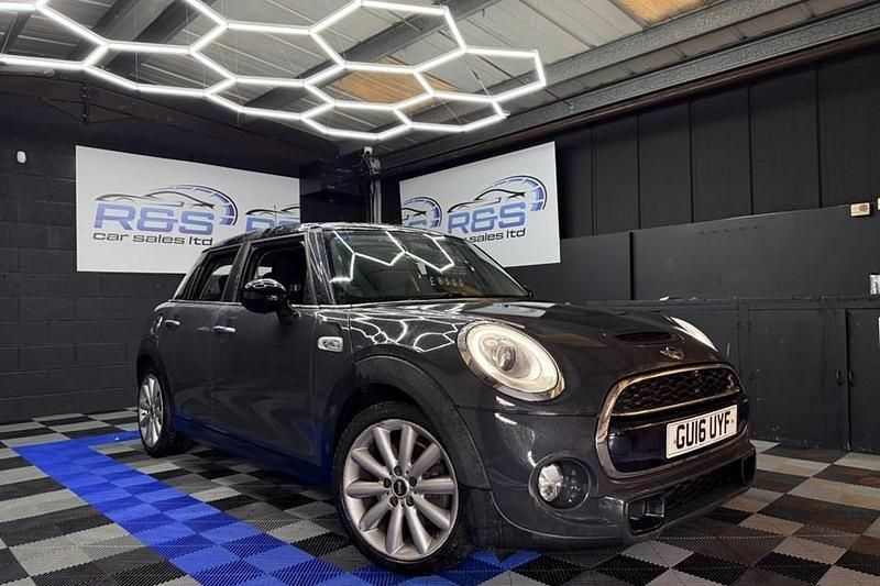 Grey Used 2016 Mini Cooper S Hatch Hatchback | £8,500 (Fair price) - Image 1/1