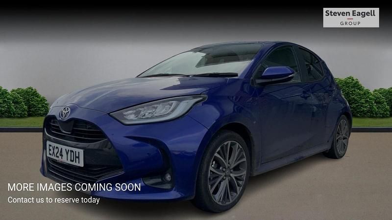 Used Toyota Yaris Hybrid 2024 Blue Hatchback