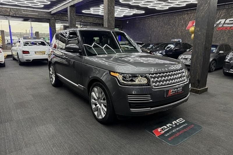 Grey Used 2017 Land Rover Range Rover Vogue SE SUV | £23,997 (Good price) - Image 1/1