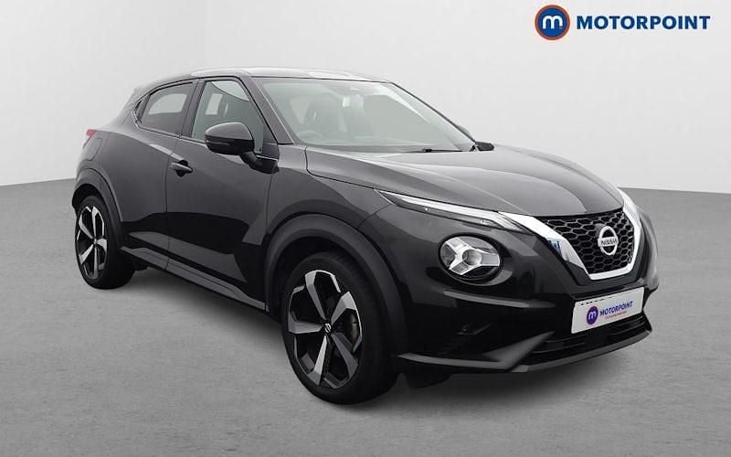 Black Used 2019 Nissan Juke Tekna SUV | £13,249 (Fair price) - Image 1/4