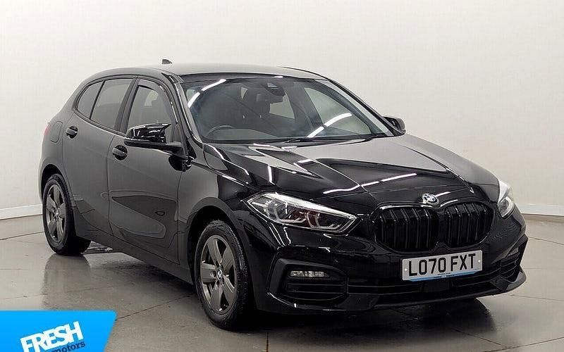 Used BMW 118 Comfort Edition 140 HP (102 kW) 2020 Black Hatchback