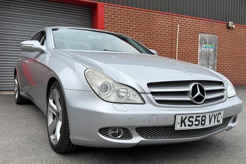 Used 2009 Mercedes 320 Coupe | £2,495 - Image 1/1