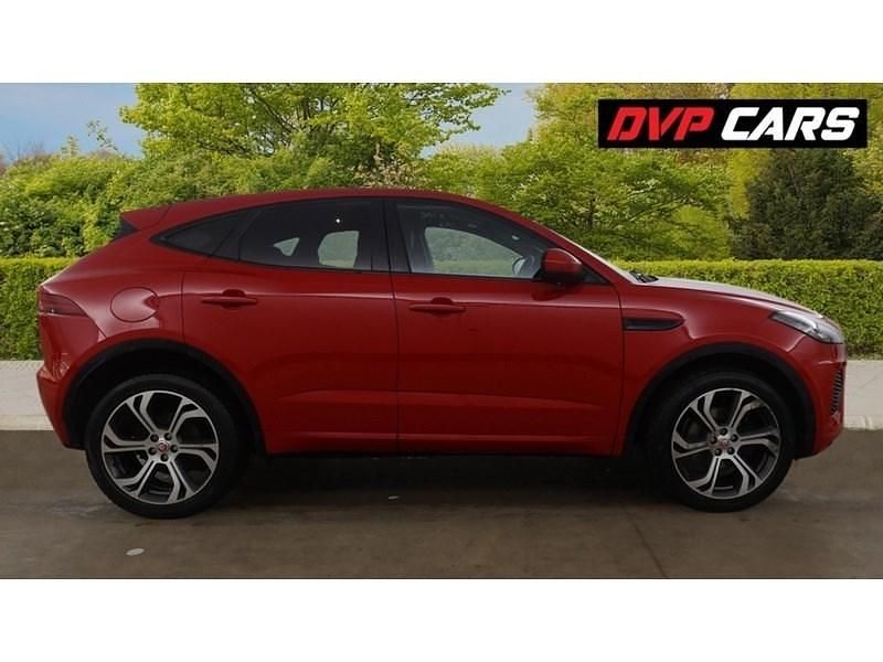 Used Jaguar E-Pace First Edition 180 HP (132 kW) 2018 Red SUV