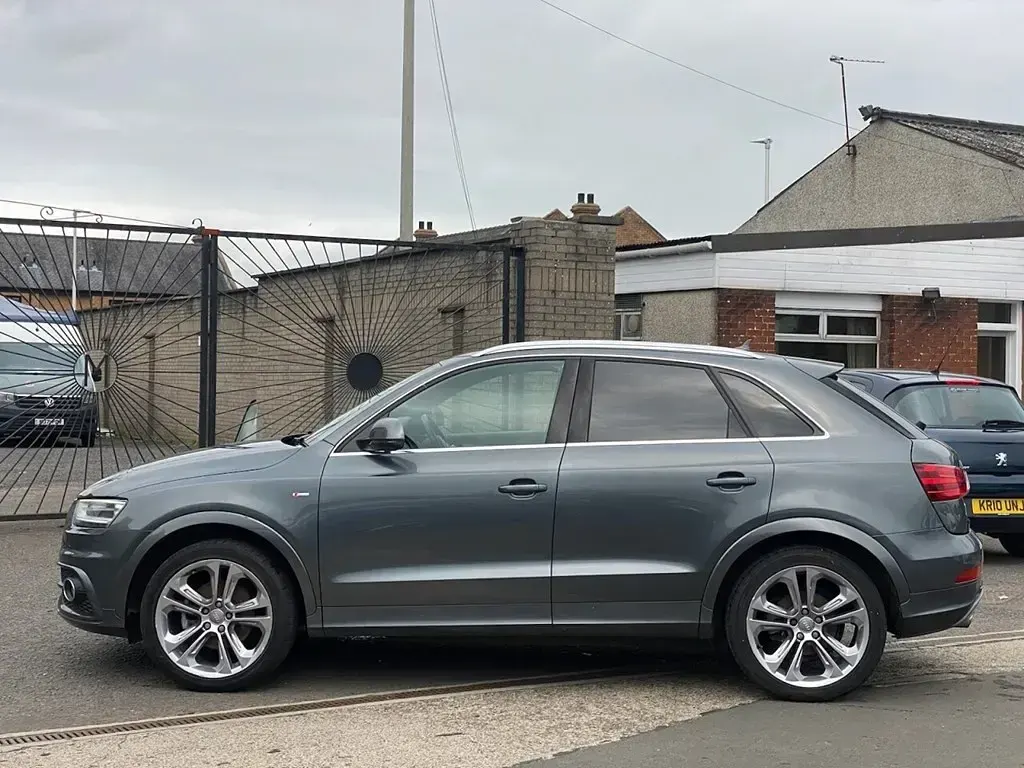 Used Audi Q3 S-Line 138 HP (101 kW) 2013 Grey SUV