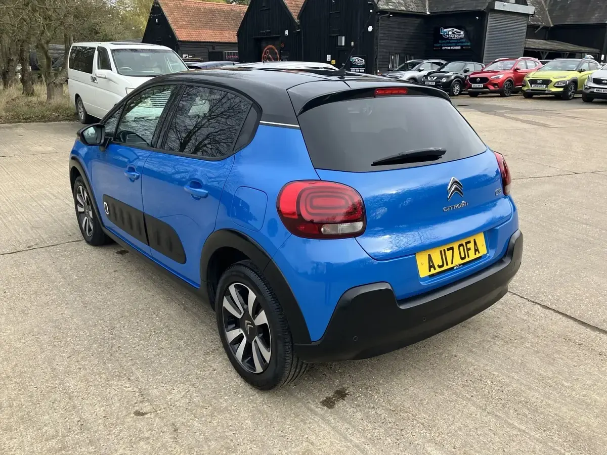 Used Citroën C3 Flair 98 HP (72 kW) 2017 Blue Hatchback