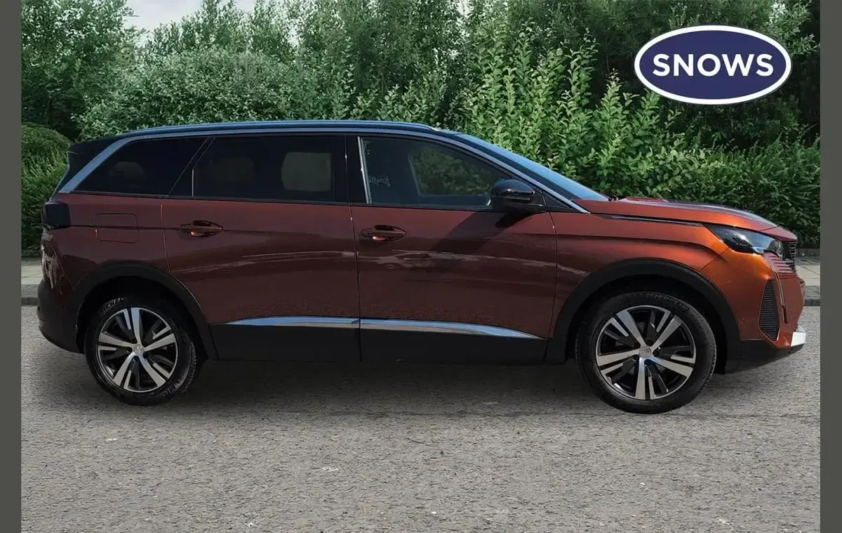 Used Peugeot 5008 Allure+ 131 HP (96 kW) 2023 Bronze SUV