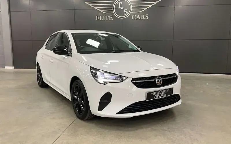 Used Vauxhall Corsa 75 HP (55 kW) 2020 White Hatchback