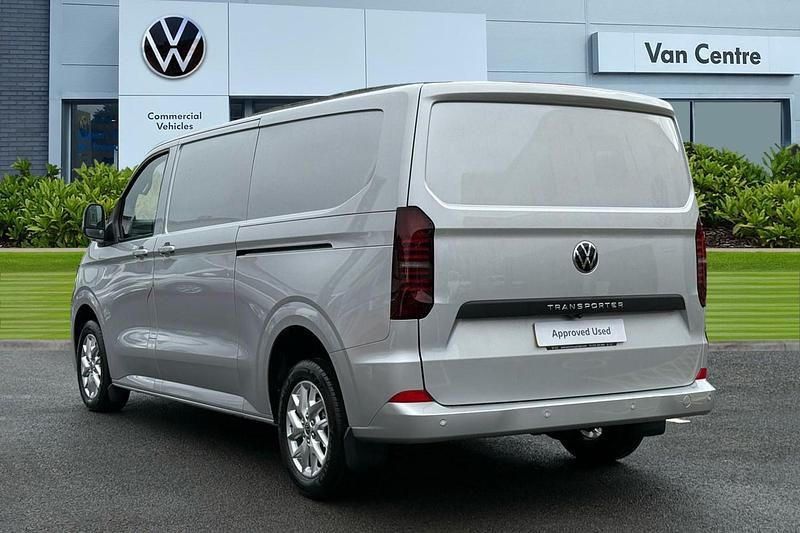 New VW Transporter Pro 170 HP (125 kW) 2025 Grey Van