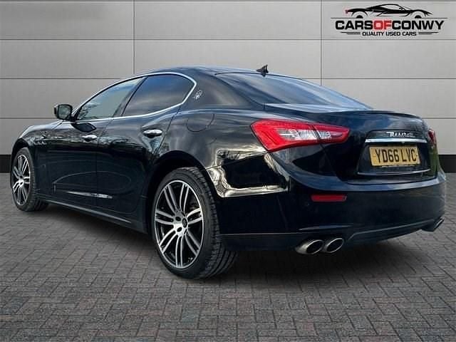 Used Maserati Ghibli 275 HP (202 kW) 2016 Black Sedan