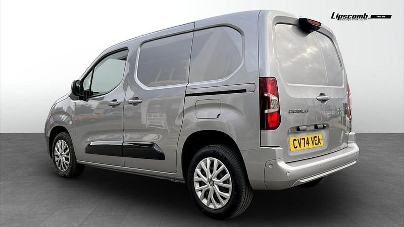 Used Fiat Doblò S 101 HP (74 kW) 2024 Grey MPV