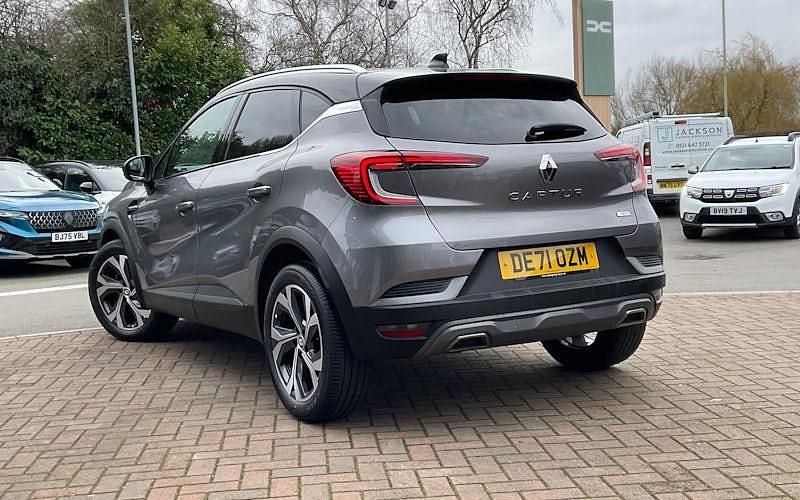 Used Renault Captur R.S. 140 HP (102 kW) 2022 SUV