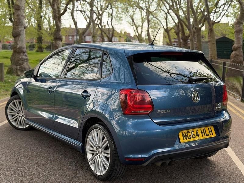 Begagnad VW Polo BlueGT 2015 Blå Halvkombi