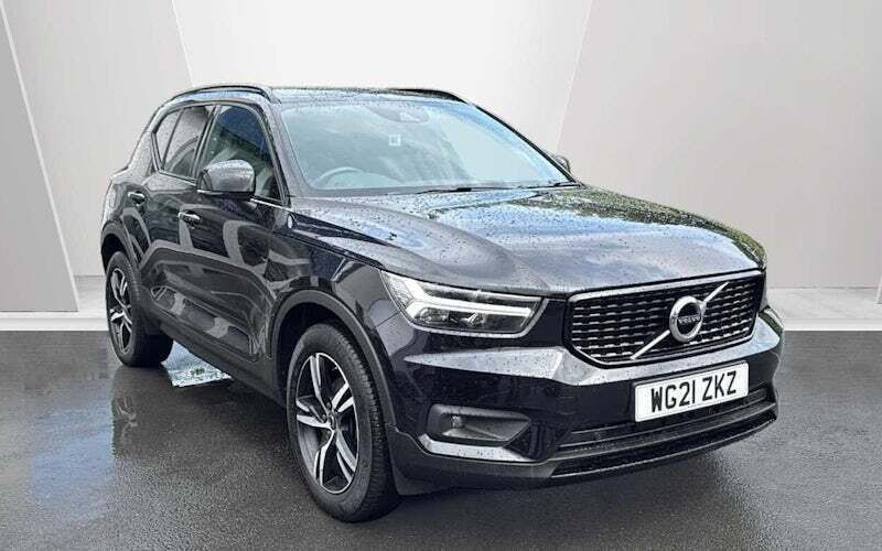 Used 2021 Volvo XC40 R-Design SUV | £23,995 (A bit pricey) - Image 1/3
