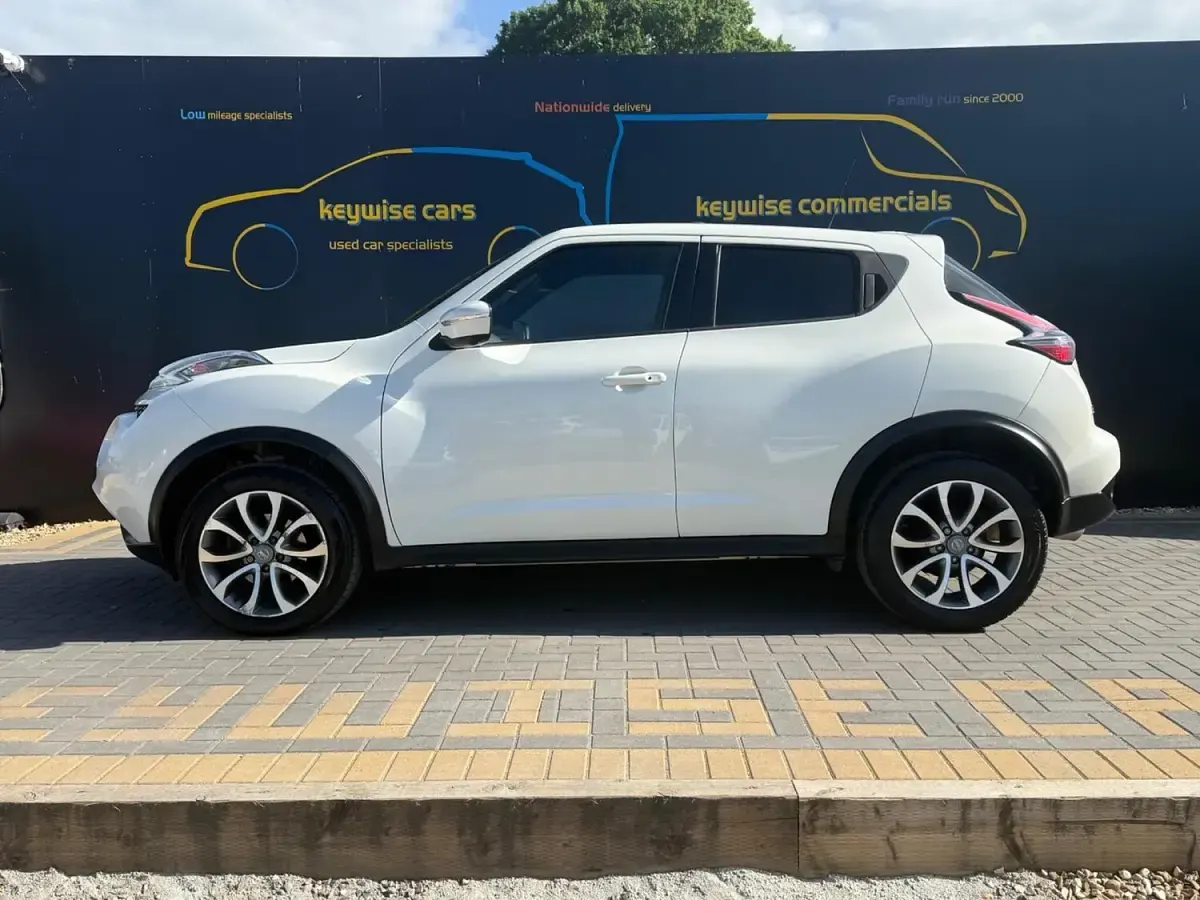 Used Nissan Juke Tekna 110 HP (80 kW) 2017 White SUV
