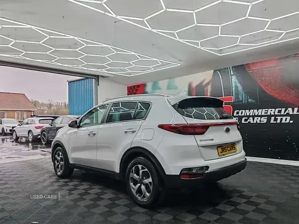 Gebraucht Kia Sportage 136 PS (100 kW) 2019 Weiß SUV