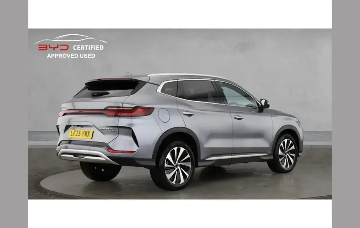 Used BYD Seal U Boost 218 HP (160 kW) 2025 Grey SUV