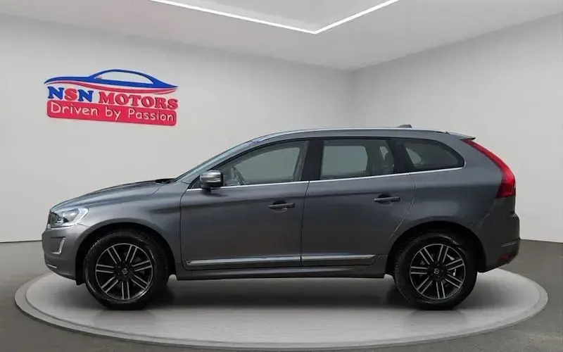 Used Volvo XC60 SE Lux 190 HP (139 kW) 2017 SUV