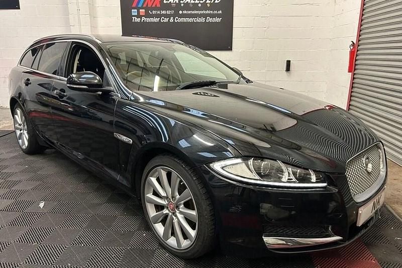 Used 2015 Jaguar XF Sportbrake Portfolio Estate | £7,995 (Good price) - Image 1/1