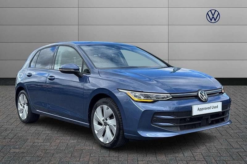 Blue Used 2024 VW Golf VIII Match Hatchback | £21,350 (Fair price) - Image 1/4