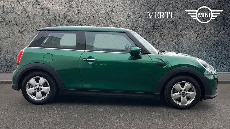 Used Mini Cooper Classic 136 HP (100 kW) 2022 Green Hatchback