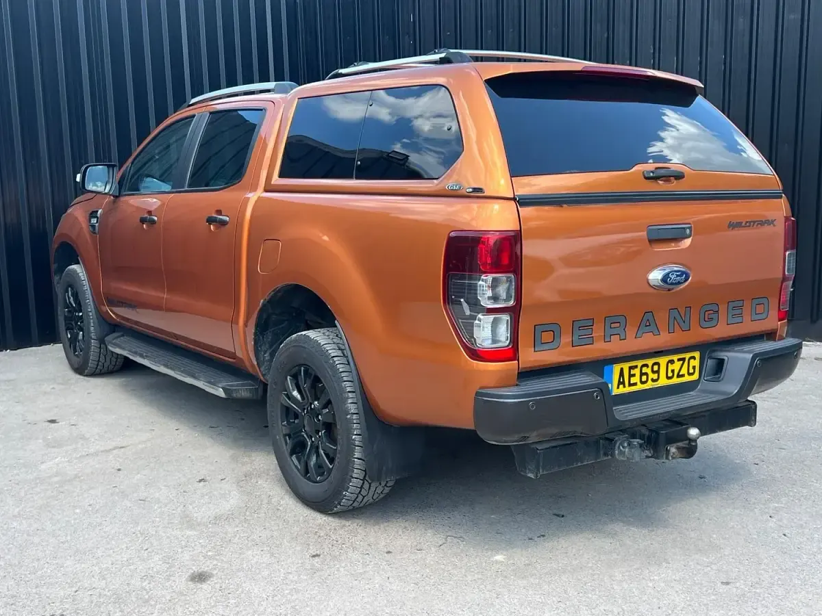 Used Ford Ranger Wildtrack 200 HP (147 kW) 2019 Orange Pickup