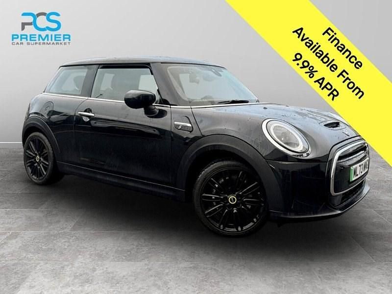 Black Used 2023 Mini Cooper S Hatch Hatchback | £16,395 (Good price) - Image 1/3