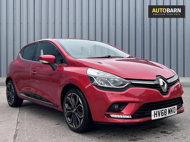 Used Renault Clio IV Iconic 90 HP (66 kW) 2018 Red Hatchback