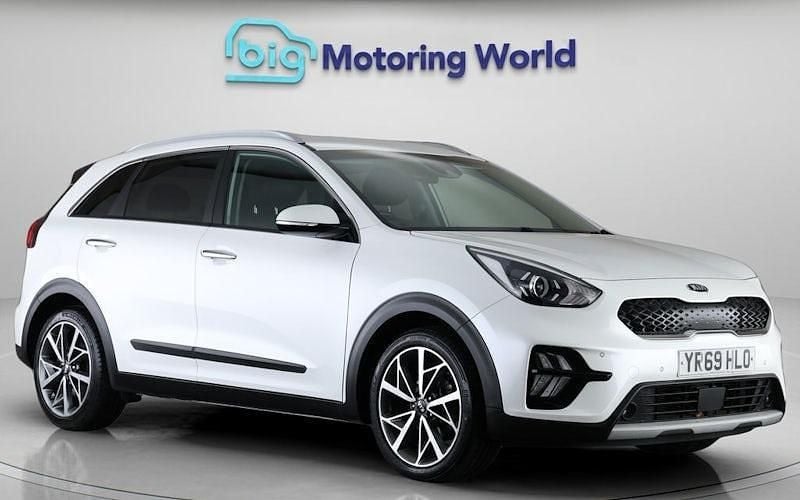 Used 2022 Kia Niro SUV | £15,900 (Good price) - Image 1/4