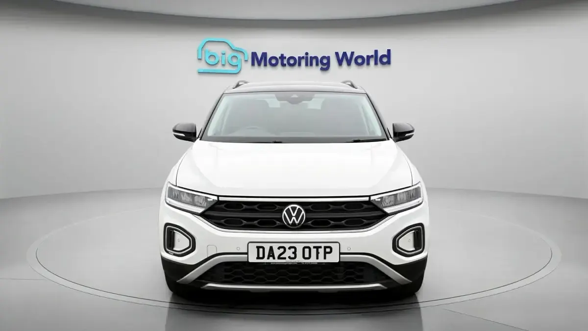 Used VW T-Roc S 110 HP (80 kW) 2023 White SUV