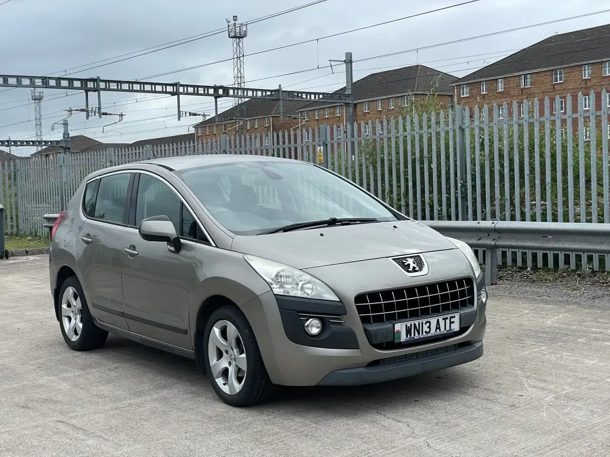 Used Peugeot 3008 Active 2013 Grey Estate