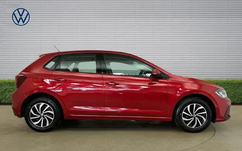 Used VW Polo Life 95 HP (69 kW) 2026 Hatchback