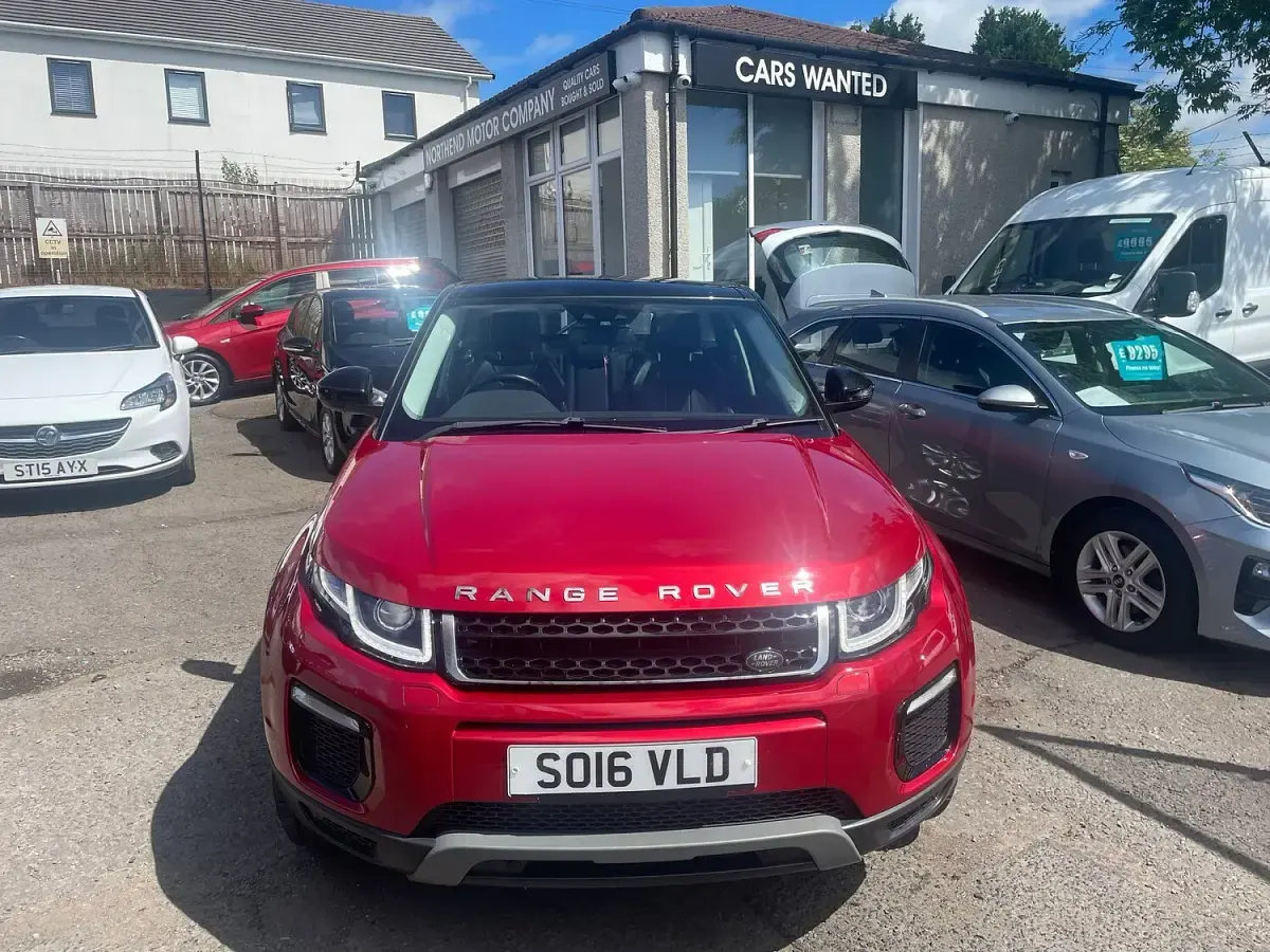 Used Land Rover Range Rover evoque SE 2016 Red Estate