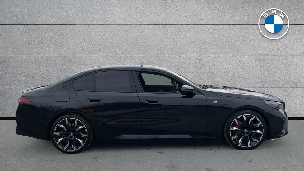 Used BMW i5 Comfort Edition 436 kW (593 HP) 2025 Black