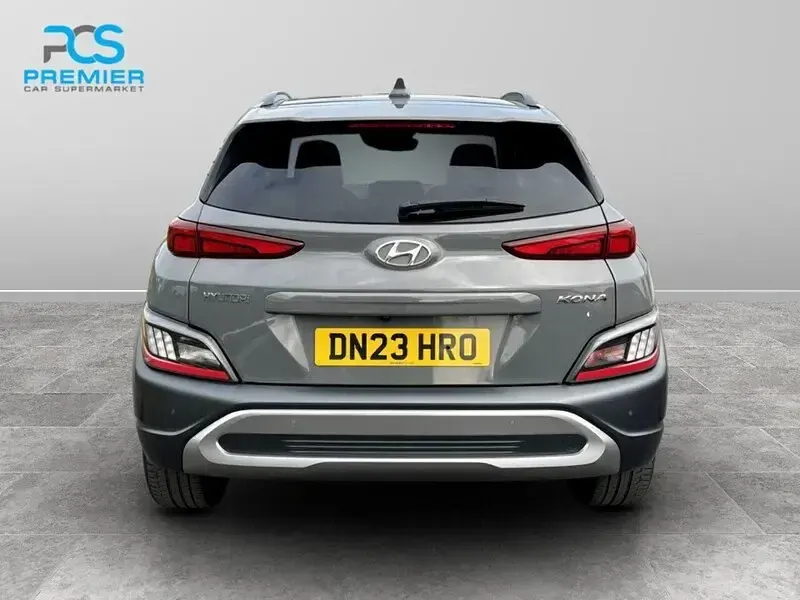 Second-hand Hyundai Kona Premium 120 CP (88 kW) 2023 Gri SUV