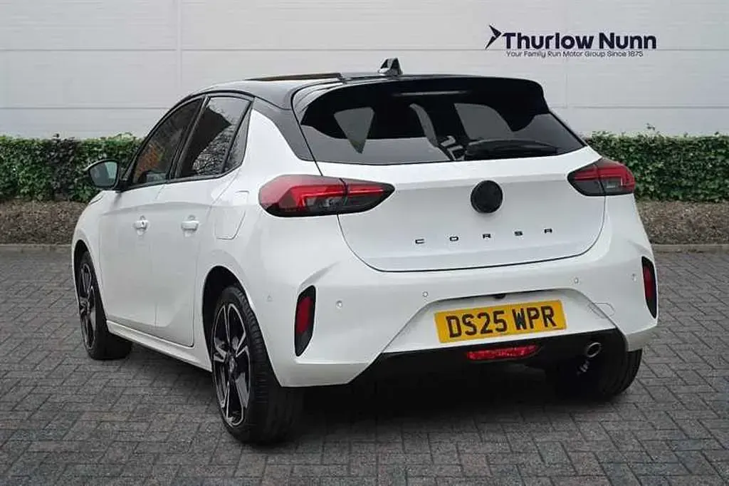 Used Vauxhall Corsa Ultimate 100 HP (73 kW) 2025 White Hatchback