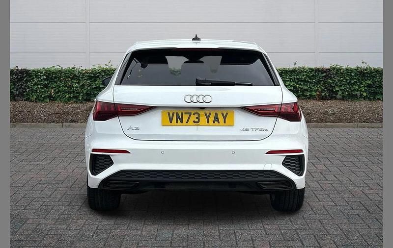 Used Audi A3 e-tron Competition 241 HP (177 kW) 2023 White Hatchback