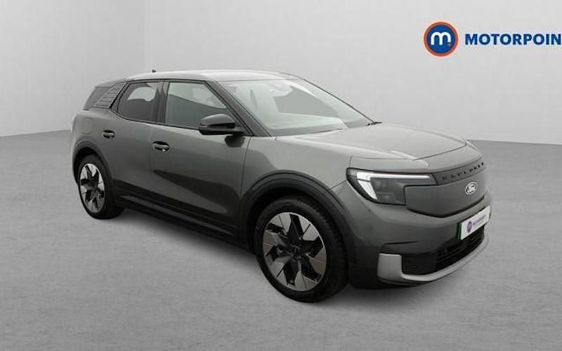 Grey Used 2025 Ford Explorer Premium SUV | £29,099 (Good price) - Image 1/4